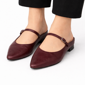 Women’s Pointed Vegan Leather Mule Flats – Elegant Everyday Fit