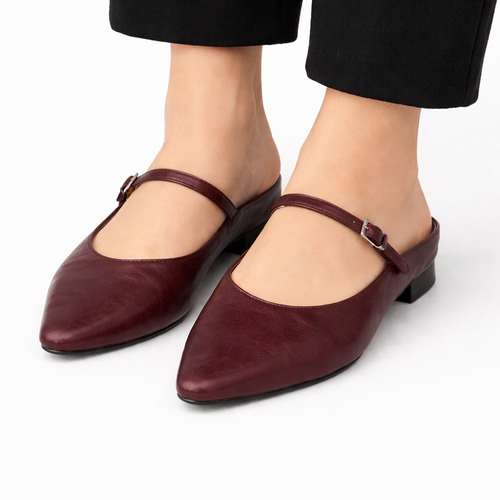 Women’s Pointed Vegan Leather Mule Flats – Elegant Everyday Fit