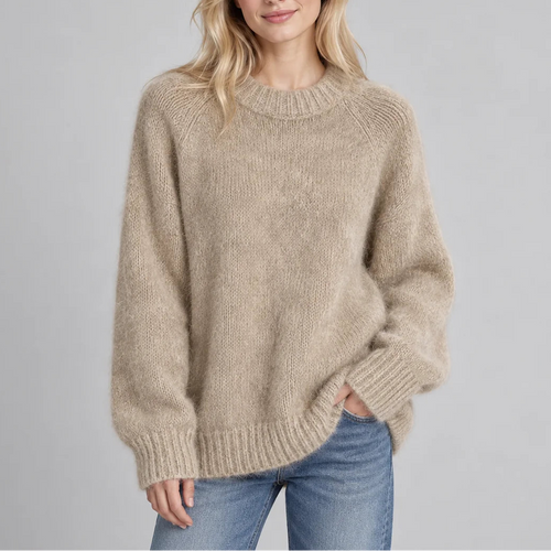 Women’s Relaxed Fit Fluffy Knit Jumper with Crew Neck and Long Sleeves