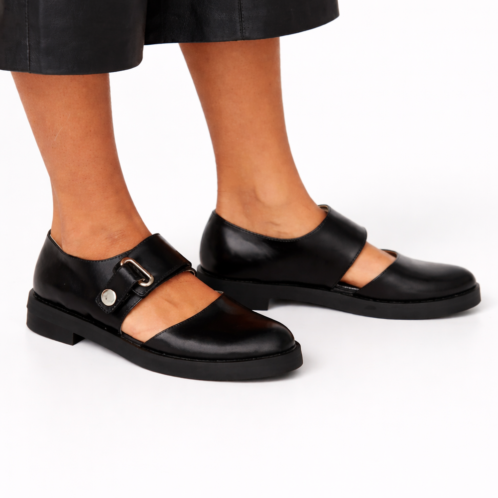 Women’s Mary Jane Flats – Modern Shape, Comfortable Fit