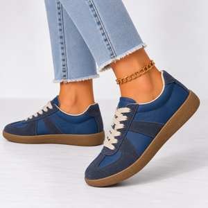 Women's Retro Sneakers – Casual Lace-Up Shoes with Suede Design & Gum Sole